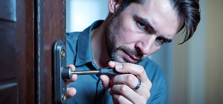 Eviction Locksmith Commack