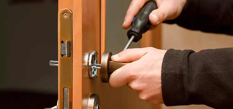 Semi Truck Locksmith Commack